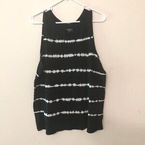 Ladies Time and Tru Tie-dyed Style Top 12-14